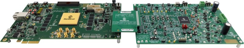 230523-msld-photo-rtg4-dev-kit-with-fmc-linker-board-to-lx7720mlf-db-dynamic2-transparent